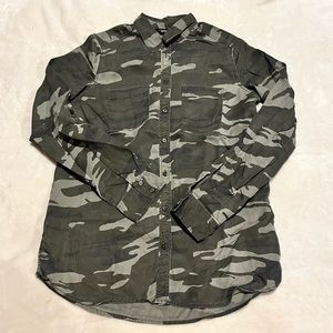 Women’s Camo Button Up